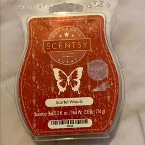 Scentsy scarlet woods scent new